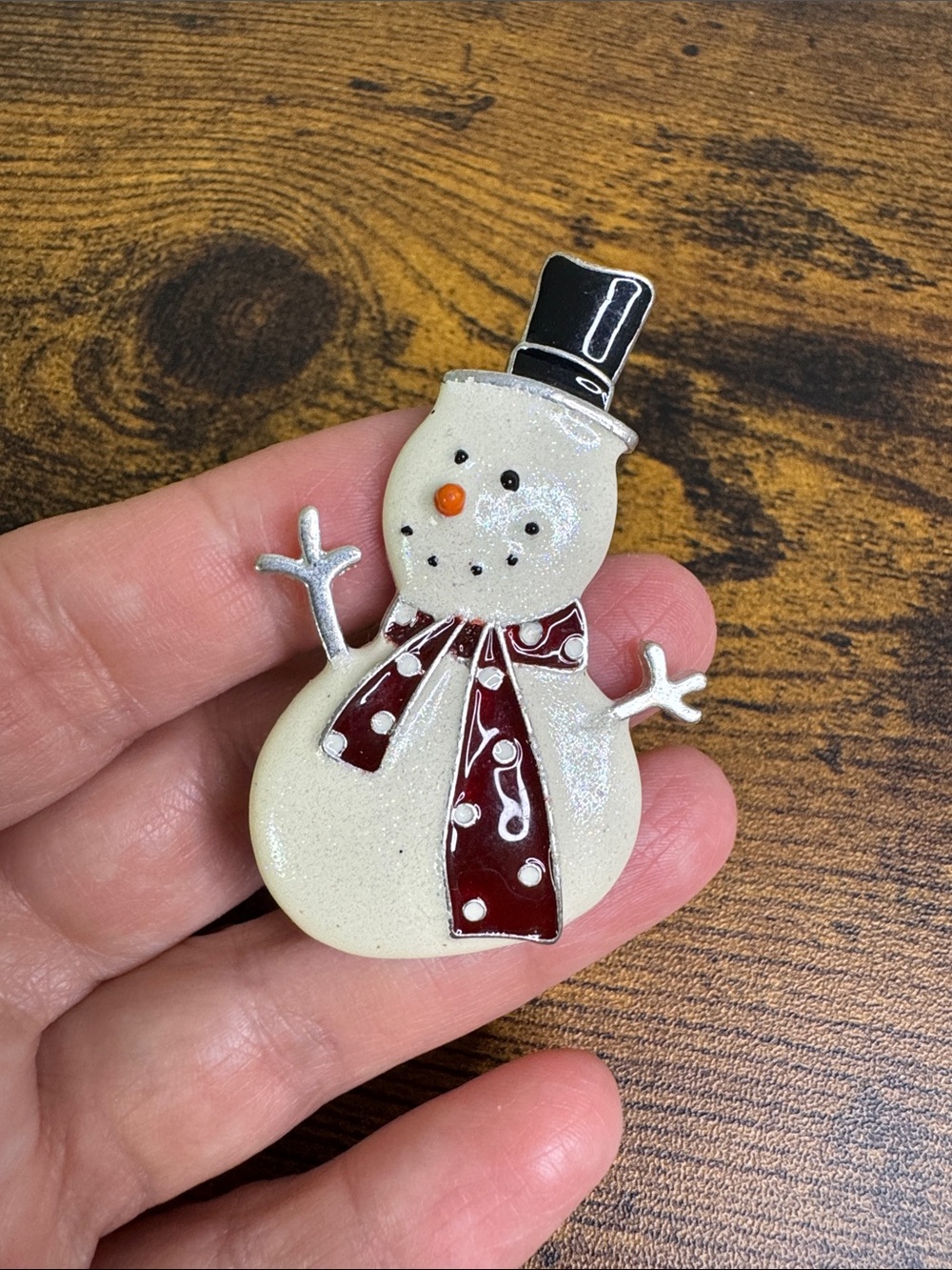 Snowman Pin Brooch in Cream and Burgundy